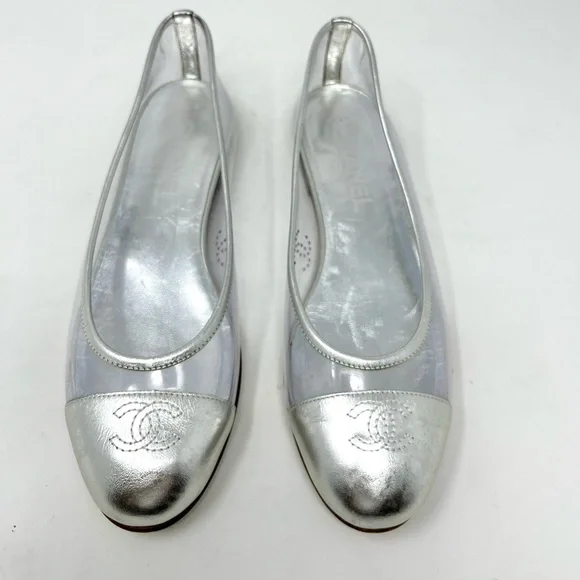 Chanel Interlocking CC Logo Silver Ballet Flat Cap Toe PVC Flat Size 36.5 EU - Picture 3 of 7
